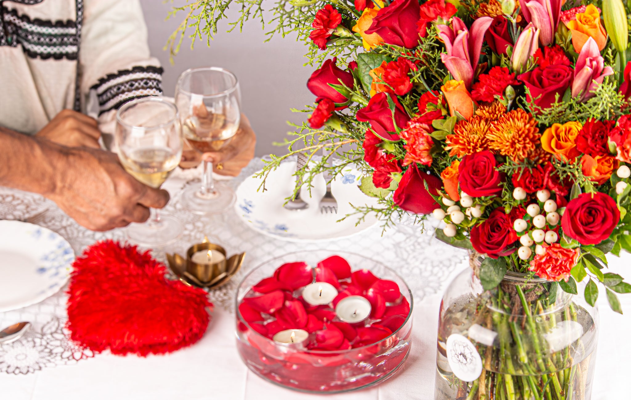 Valentine's Day Flower Bouquet: A Heartfelt Gift For Your Love