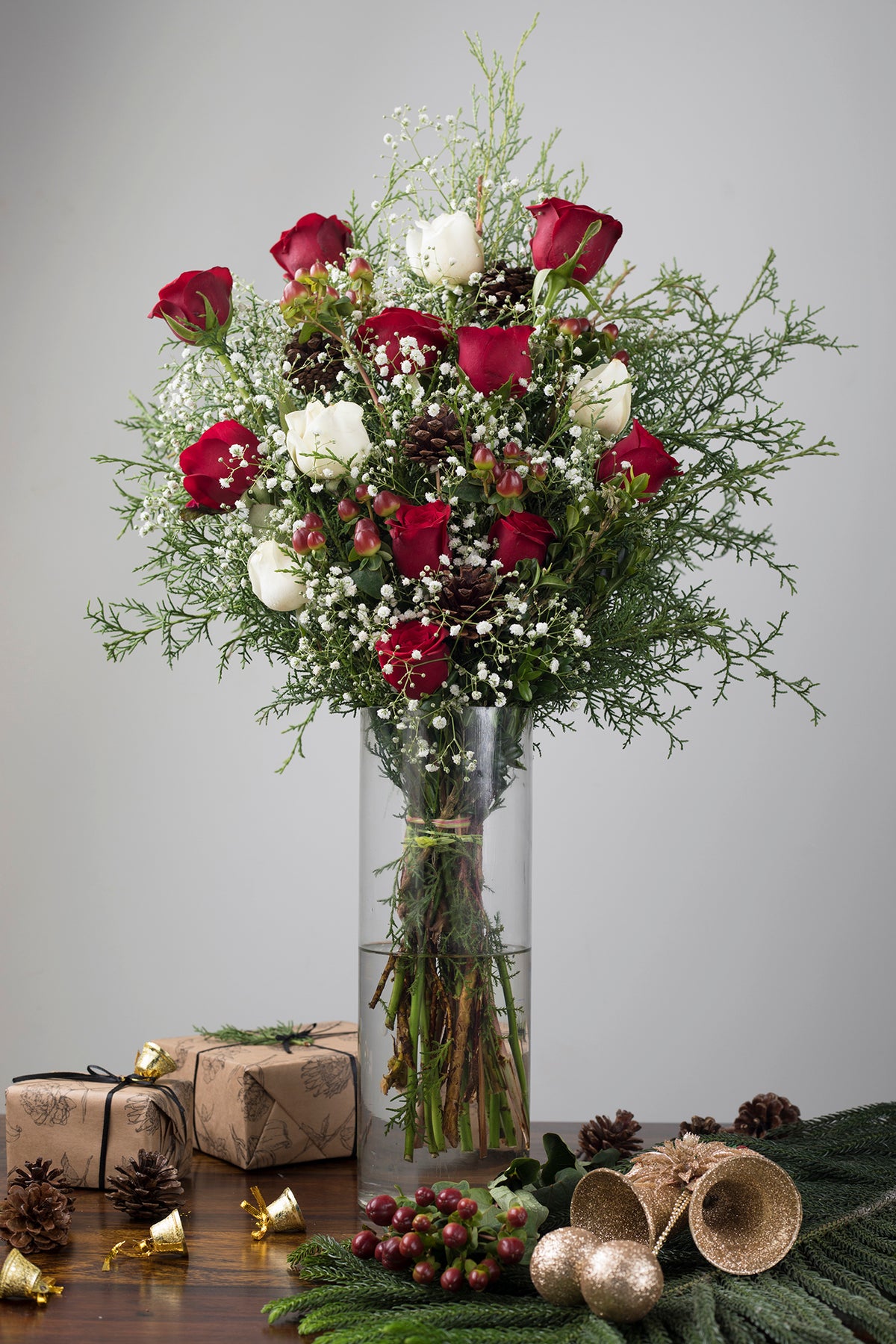 X'Mas Delight - Christmas - Flower Arrangement - Bangalore - The Flora