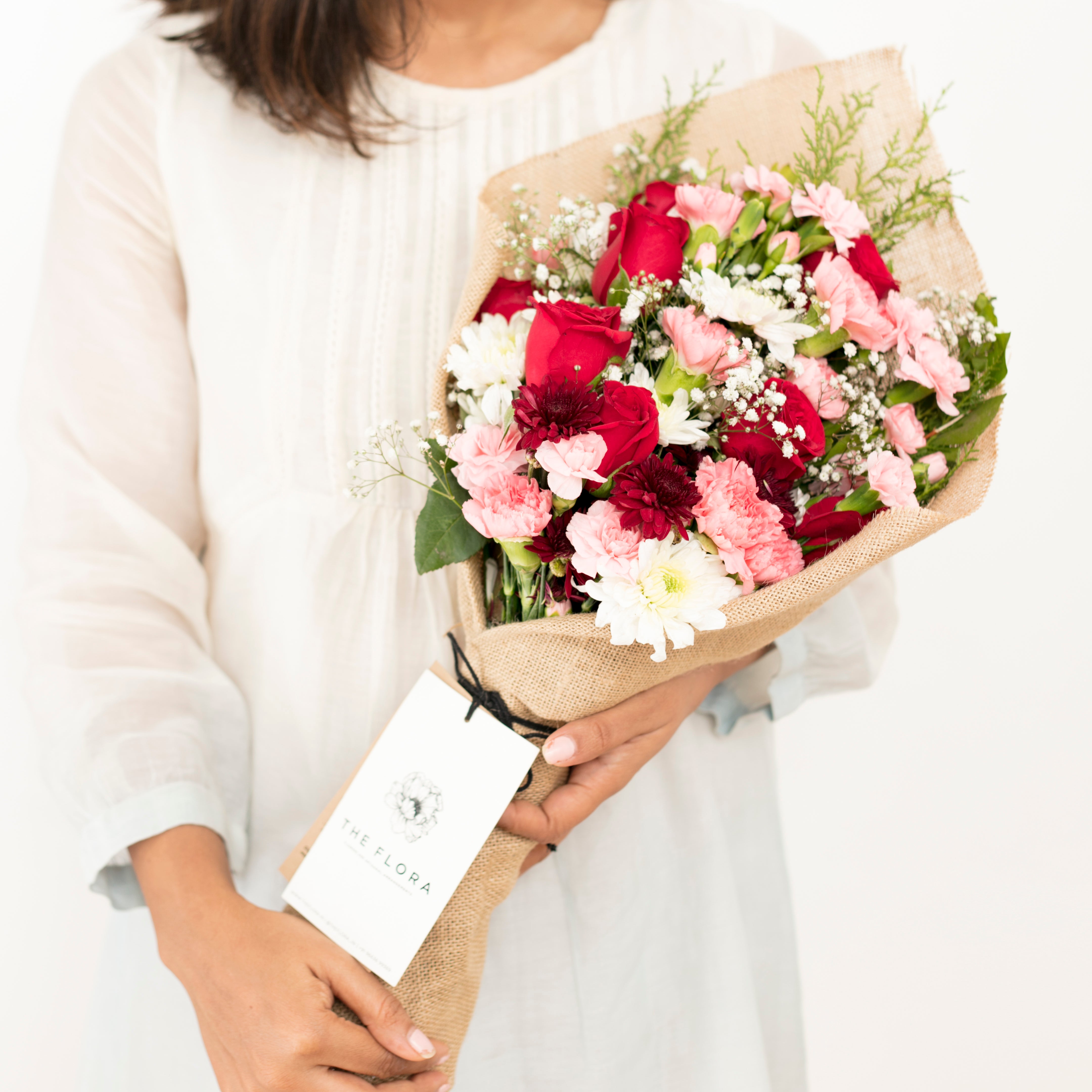 Thinking About You - Rakhabandhan Assortment with Vase & Twin Flavoured Chocolates //Bangalore Rakshabandhan Collection