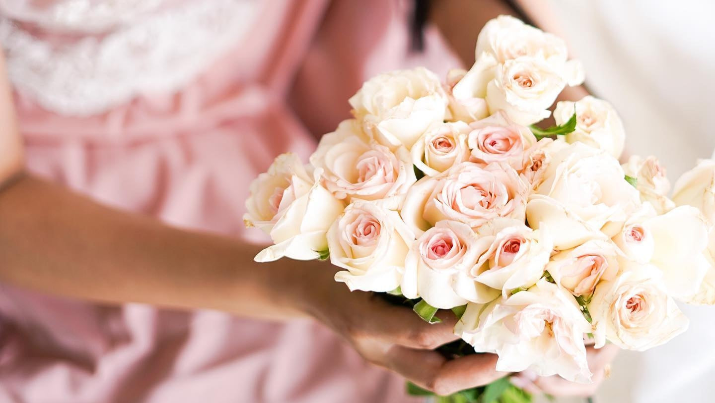 WEDDING FLOWER BOUQUETS