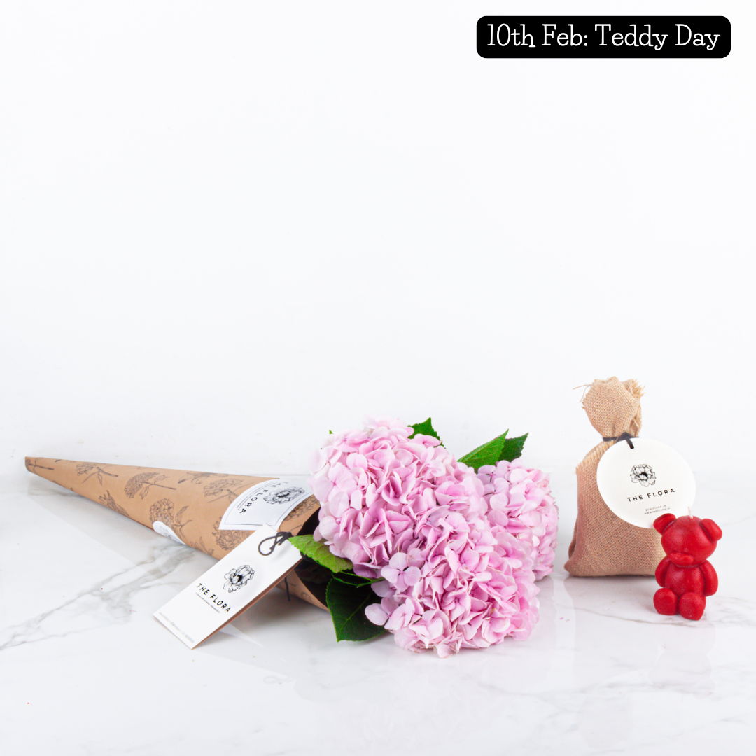 Daily Love Drops (8-Day Valentine's Subscription – Mini) - Floral wonders delivered everyday for 8 days straight!