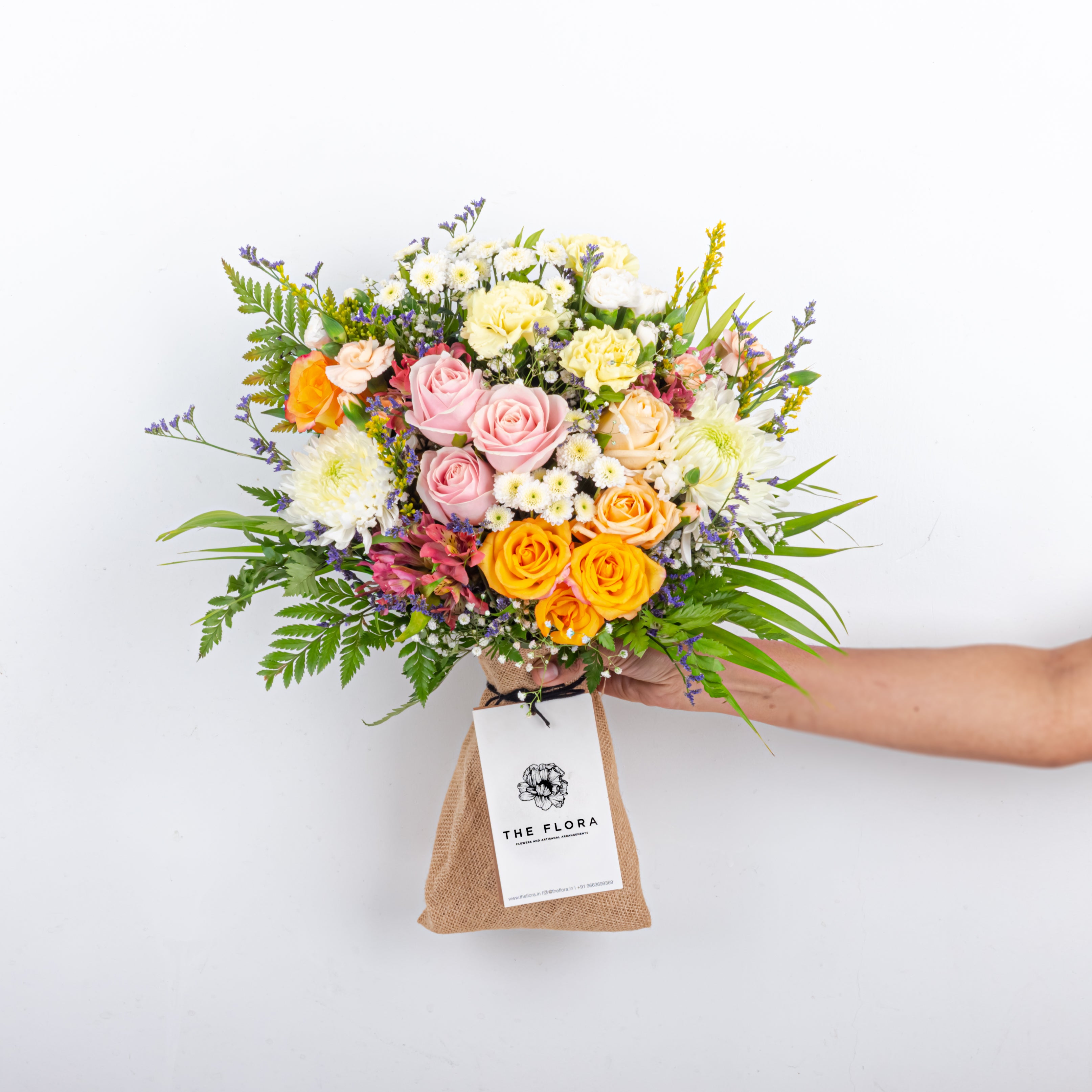 Fleur de Femme: Women's Day Special Bouquet with Scroll Message & Twin Chocolates