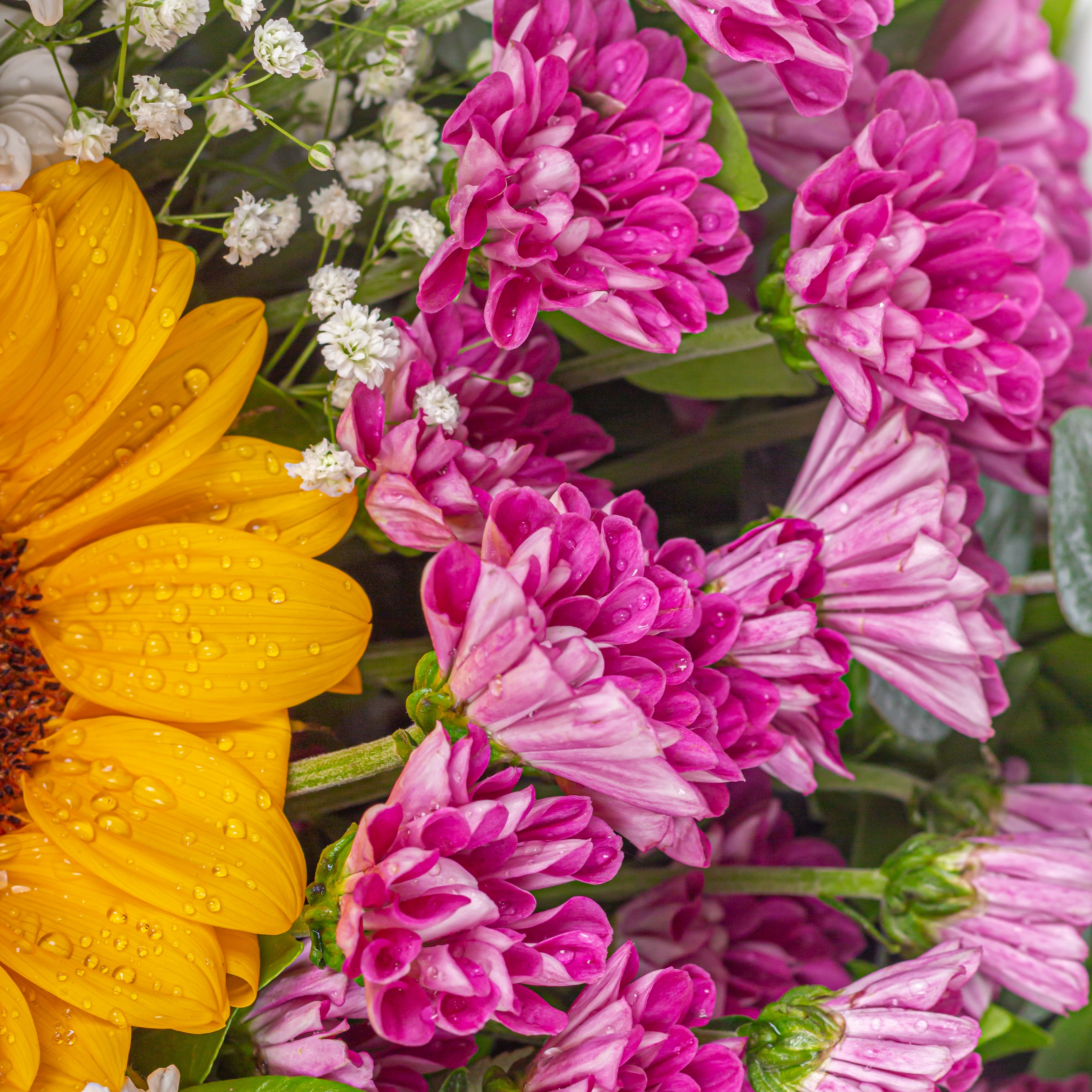 Golden Moments– Father’s Day Bouquet // Bangalore