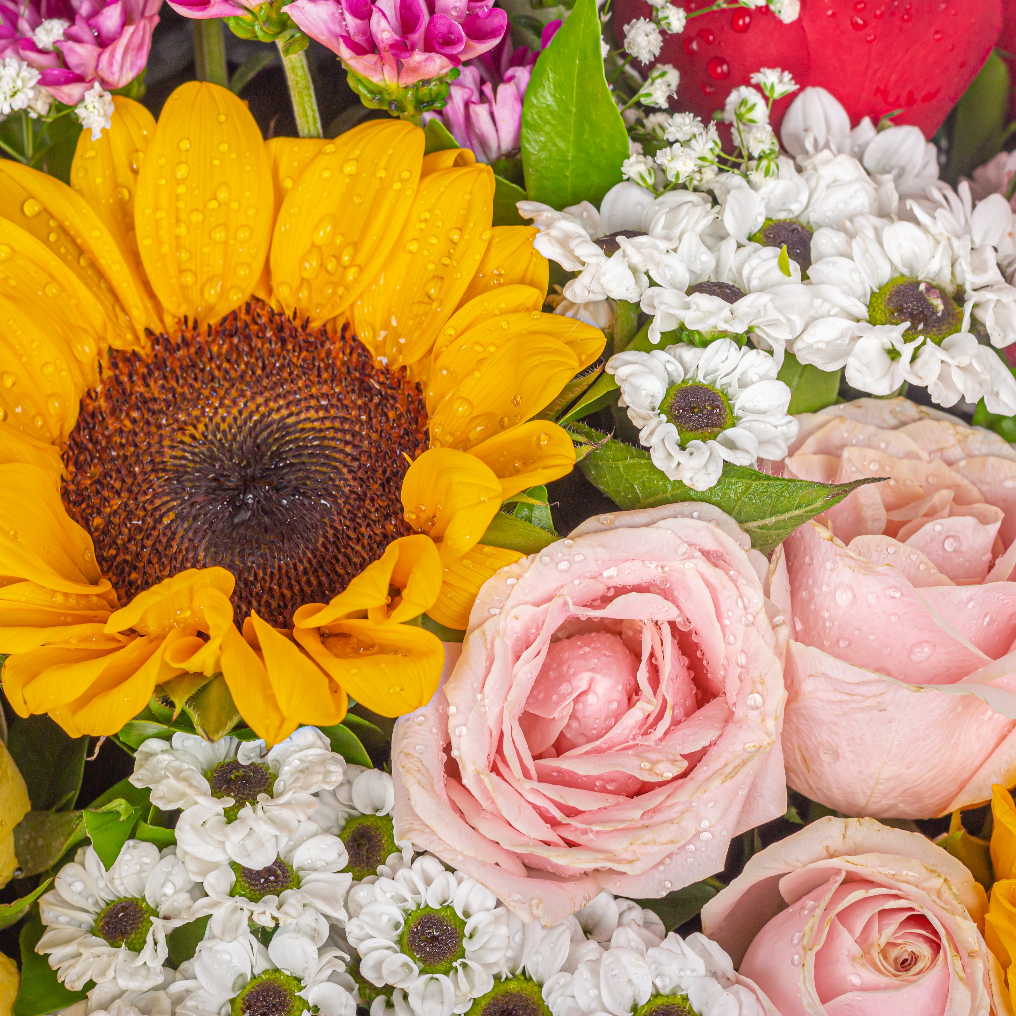 Golden Moments– Father’s Day Bouquet // Bangalore