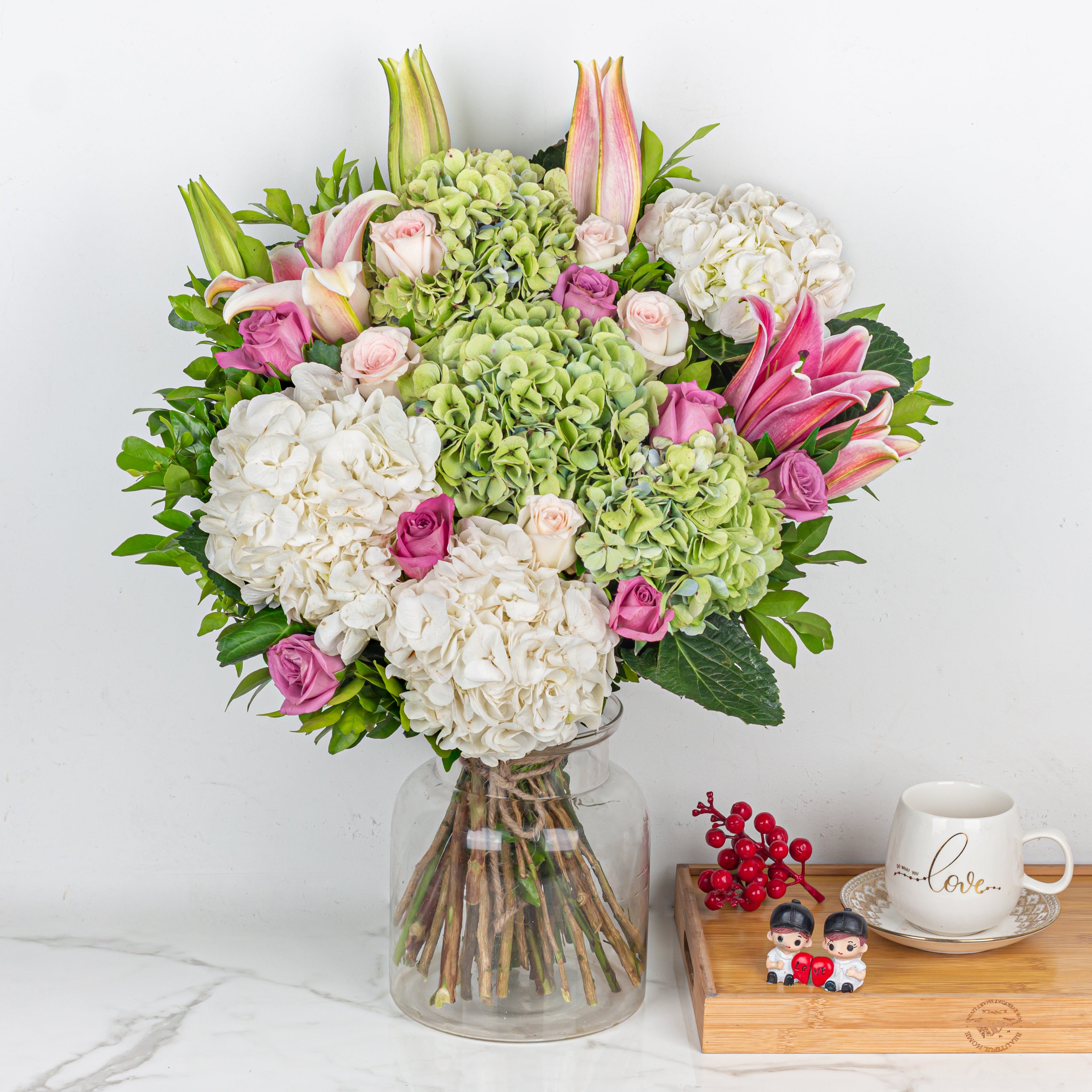 Lifestyle: "Long lasting flower bouquet same day delivery Bangalore anniversary"