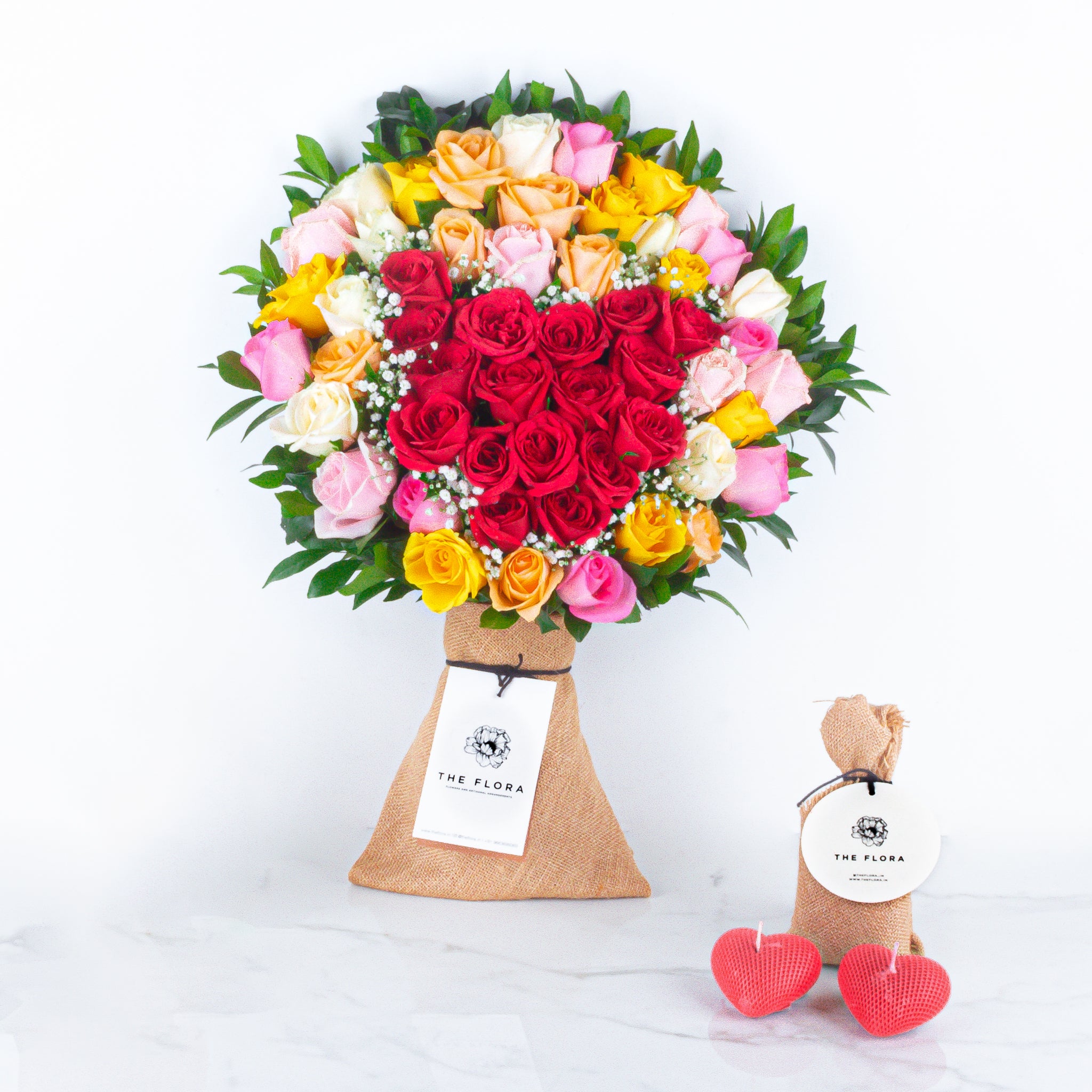 Scarlett Affair: Valentine’s Special Bouquet with fragrant Heart Candles //Delhi