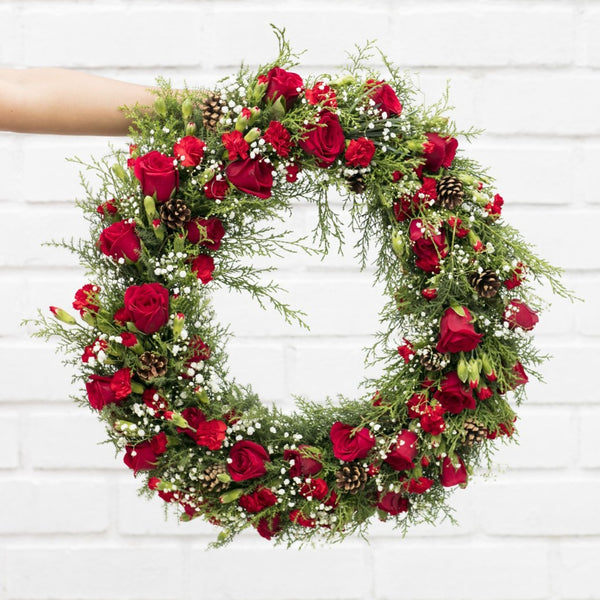 Holly Herald Wreath